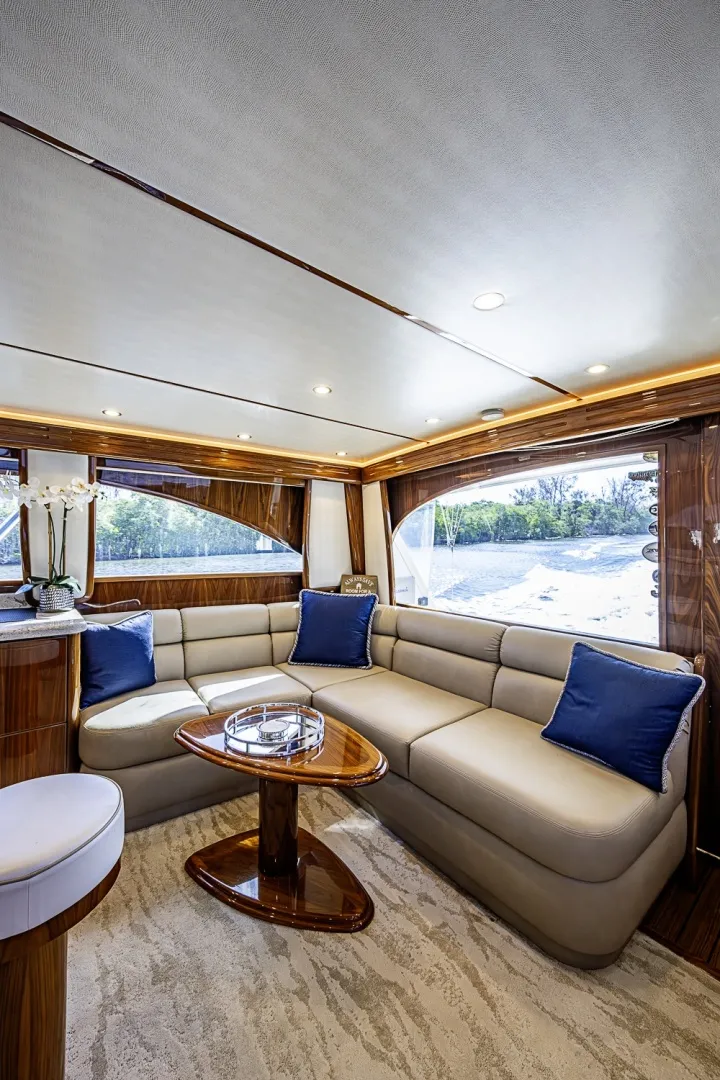 Slide: The Image of Viking 52C 2019 - 6061770