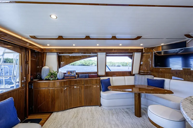 Slide: The Image of Viking 52C 2019 - 6061777