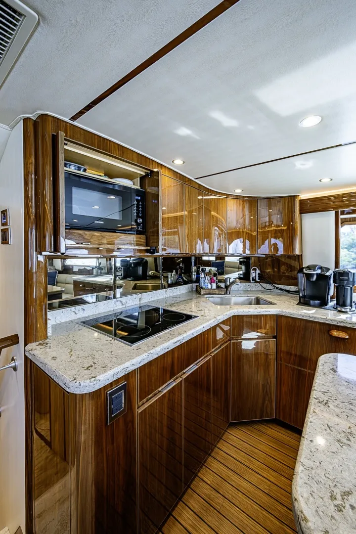 Slide: The Image of Viking 52C 2019 - 6061778