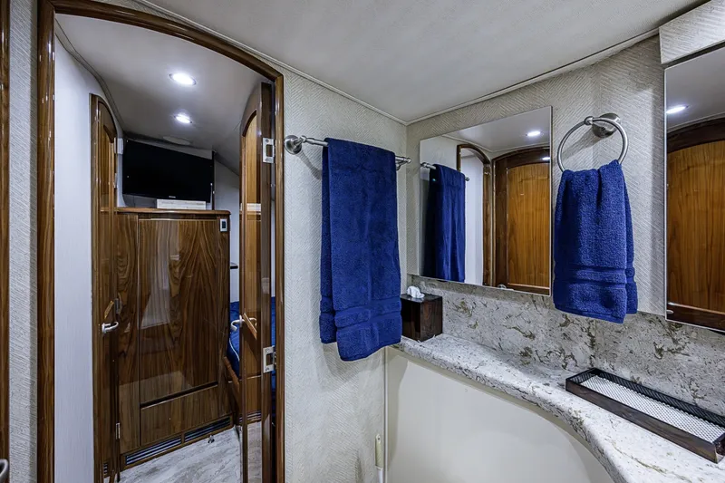 Slide: The Image of Viking 52C 2019 - 6061792