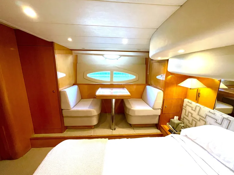 Slide: The Image of Uniesse 58 MY 2006 - 6057710