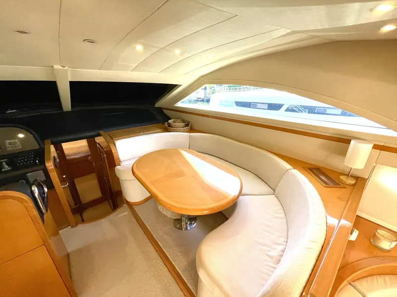 Slide: The Image of Uniesse 58 MY 2006 - 6057696