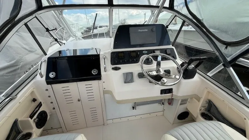 Slide: The Image of Grady-White 28 2006 - 6057866