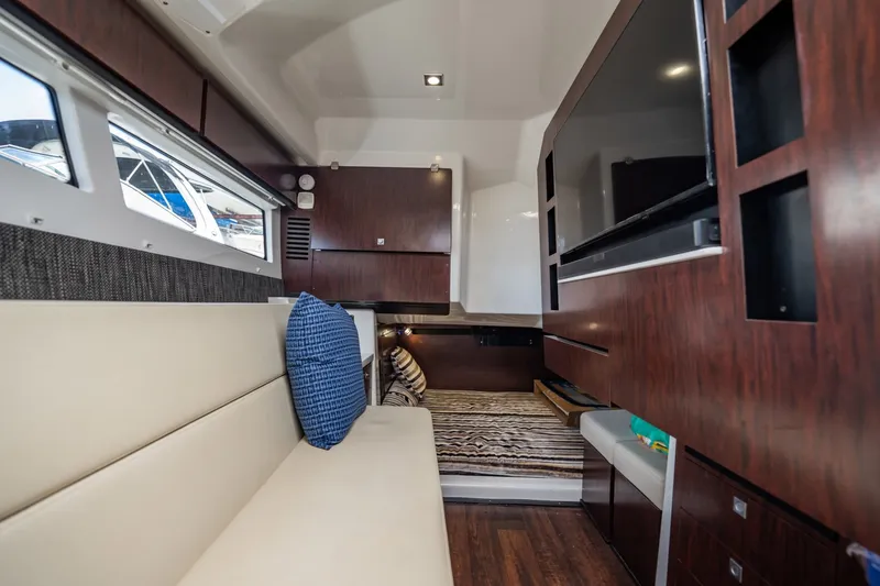 Slide: The Image of Monterey 378SE Super Express 2021 - 6059210