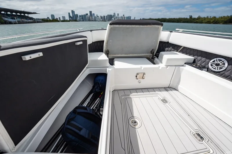 Slide: The Image of Monterey 378SE Super Express 2021 - 6059219