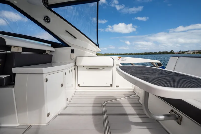 Slide: The Image of Monterey 378SE Super Express 2021 - 6059225