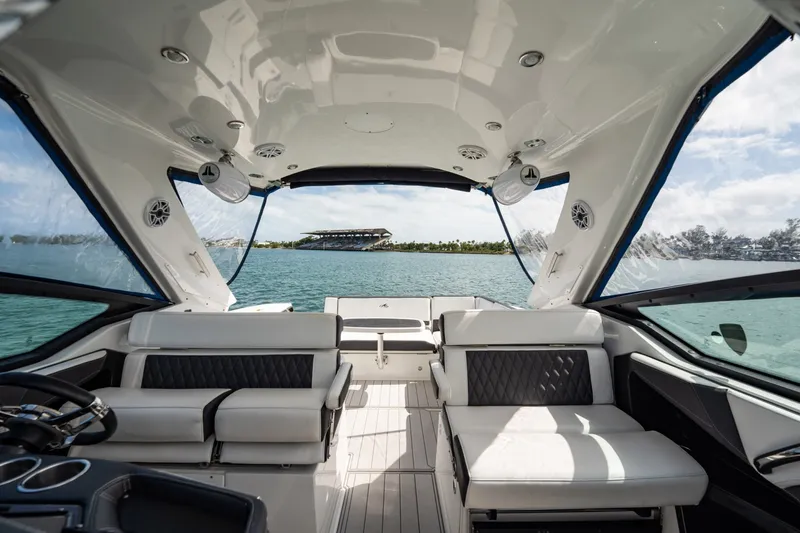 Slide: The Image of Monterey 378SE Super Express 2021 - 6059227