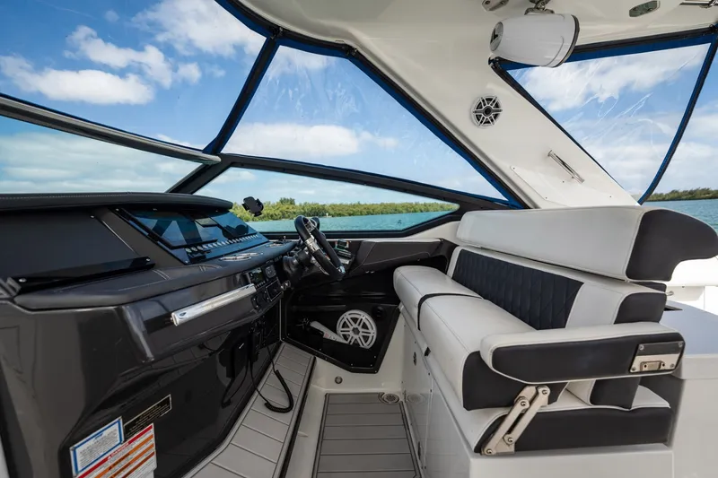 Slide: The Image of Monterey 378SE Super Express 2021 - 6059230