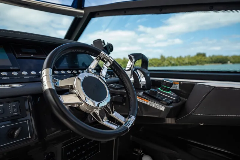 Slide: The Image of Monterey 378SE Super Express 2021 - 6059231