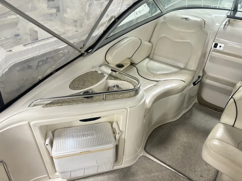 Slide: The Image of Monterey 250 Cruisers 2008 - 6059883