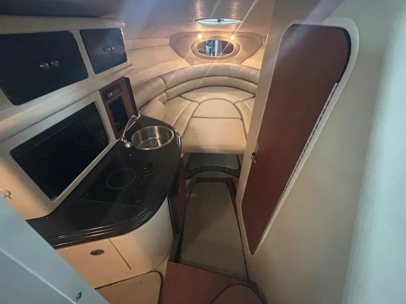 Slide: The Image of Monterey 250 Cruisers 2008 - 6059885