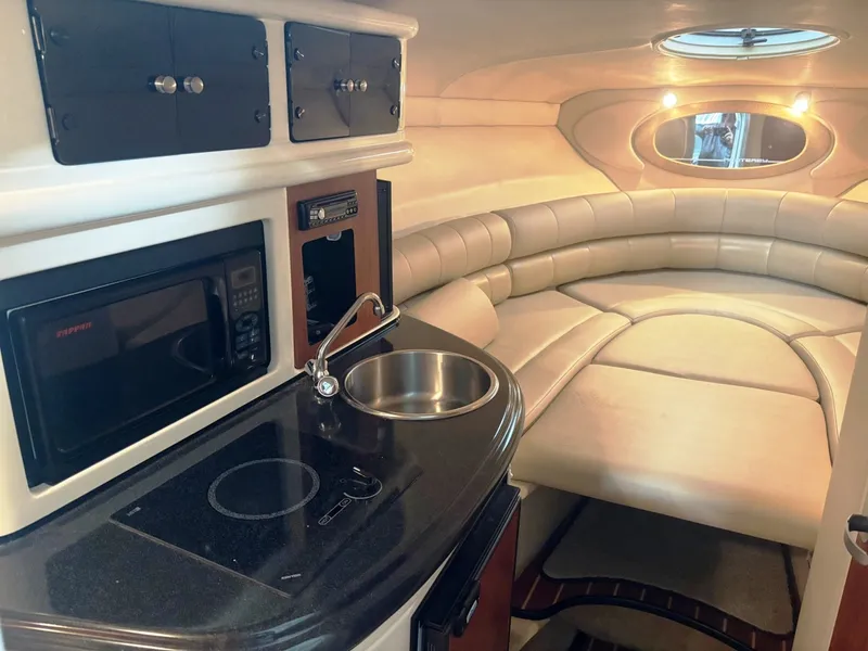 Slide: The Image of Monterey 250 Cruisers 2008 - 6059886