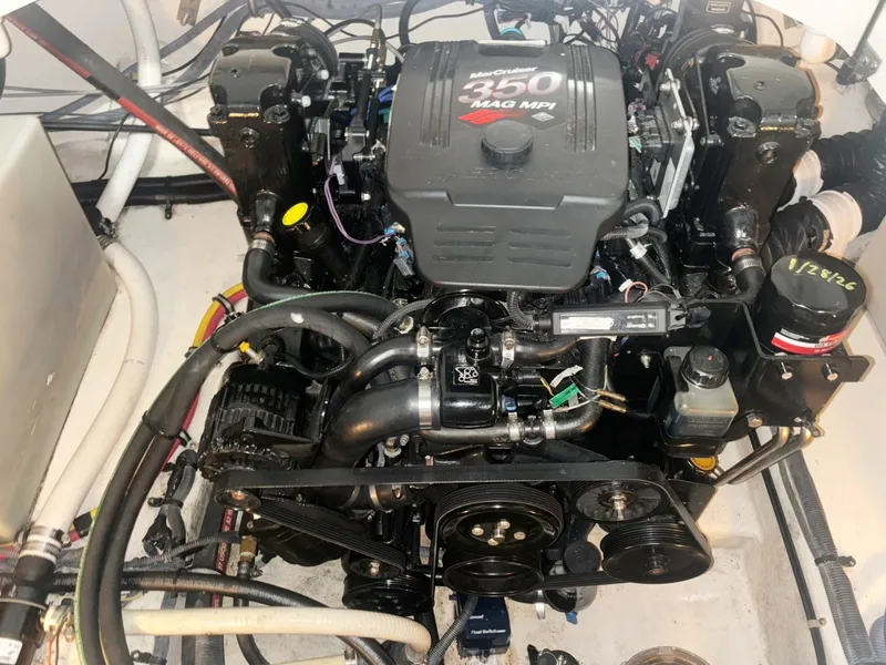 Slide: The Image of Monterey 250 Cruisers 2008 - 6059889