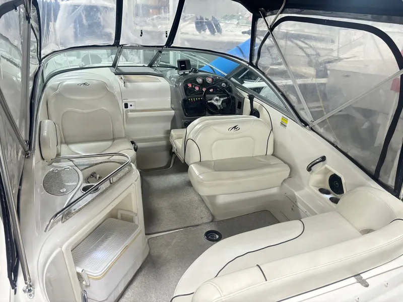 Slide: The Image of Monterey 250 Cruisers 2008 - 6059846