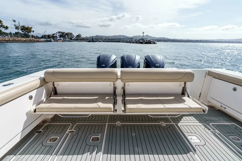 Slide: The Image of 2018 38 Pursuit Off Shore - Tag Team - 6062875