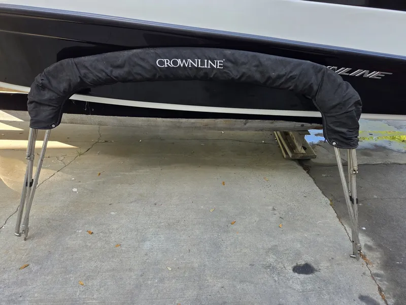 Slide: The Image of Crownline Boats 18 SS 2011 - 6061252