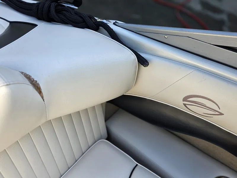 Slide: The Image of Crownline Boats 18 SS 2011 - 6061261