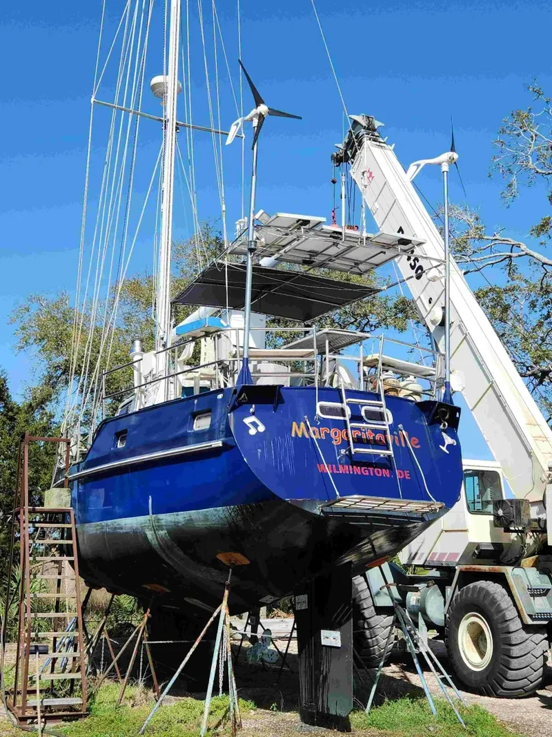 Slide: The Image of Bruce Roberts Custom Bruce Roberts 392 2000 - 6061302