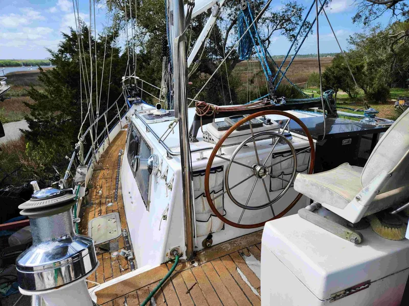 Slide: The Image of Bruce Roberts Custom Bruce Roberts 392 2000 - 6061297