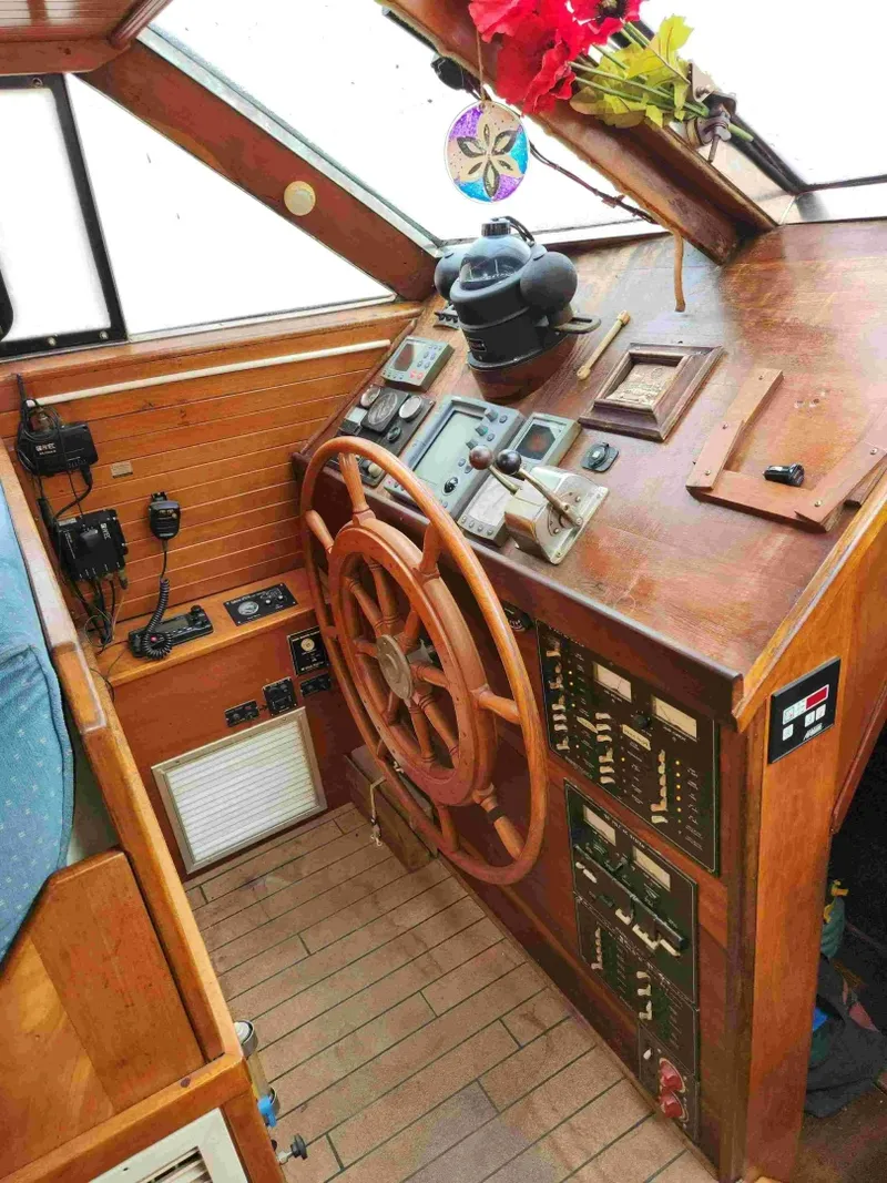 Slide: The Image of Bruce Roberts Custom Bruce Roberts 392 2000 - 6061290