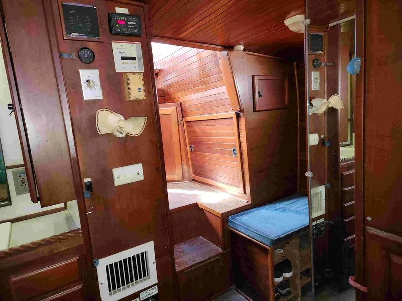 Slide: The Image of Bruce Roberts Custom Bruce Roberts 392 2000 - 6061285