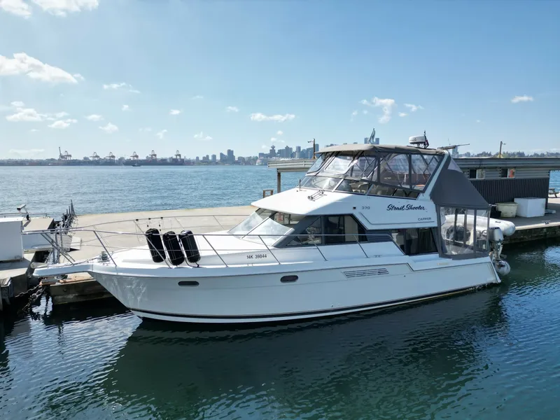 The Image of Carver Yachts 370 Voyager 1996 - 6061311
