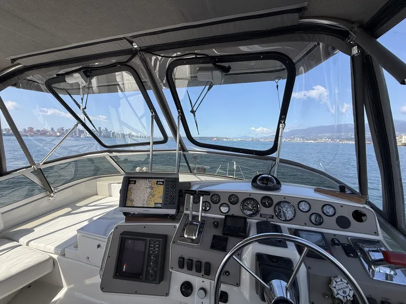 Slide: The Image of Carver Yachts 370 Voyager 1996 - 6061347