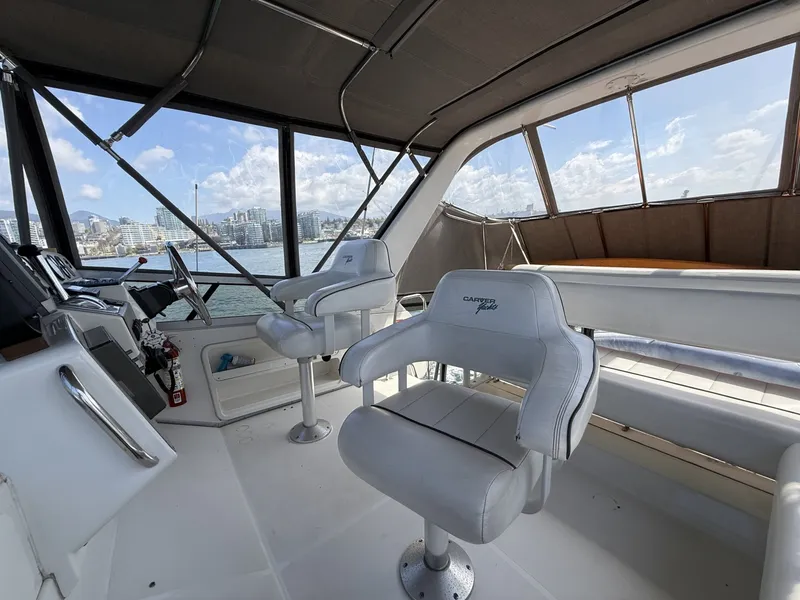 Slide: The Image of Carver Yachts 370 Voyager 1996 - 6061356