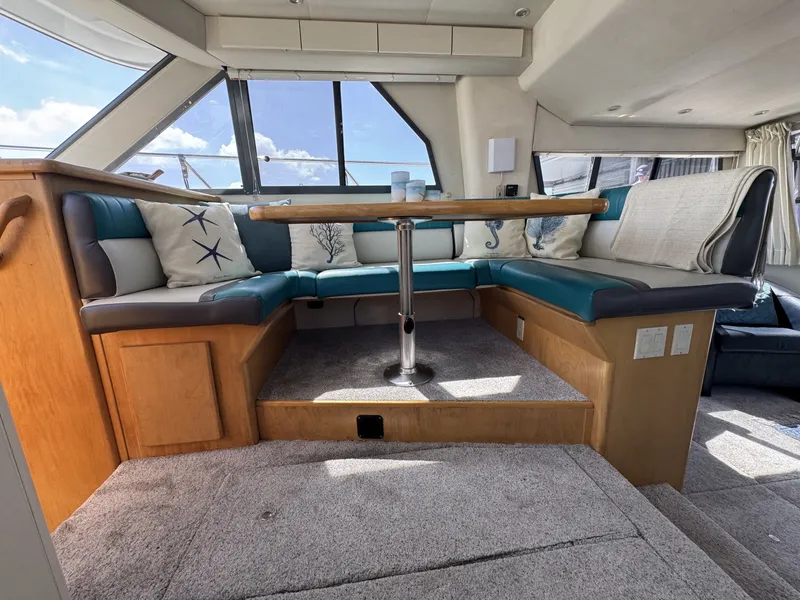 Slide: The Image of Carver Yachts 370 Voyager 1996 - 6061384