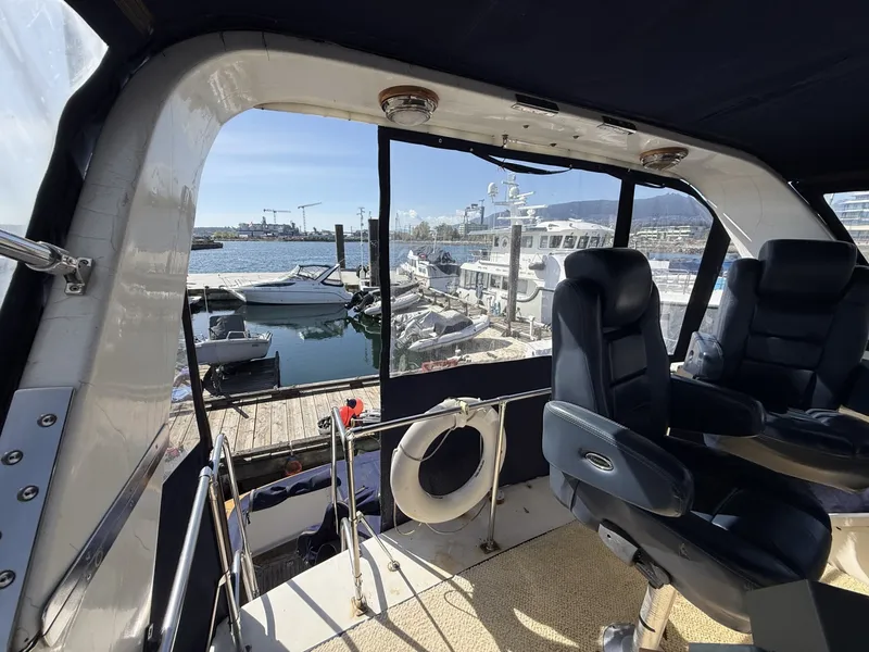 Slide: The Image of Uniflite 42 1981 - 6061601