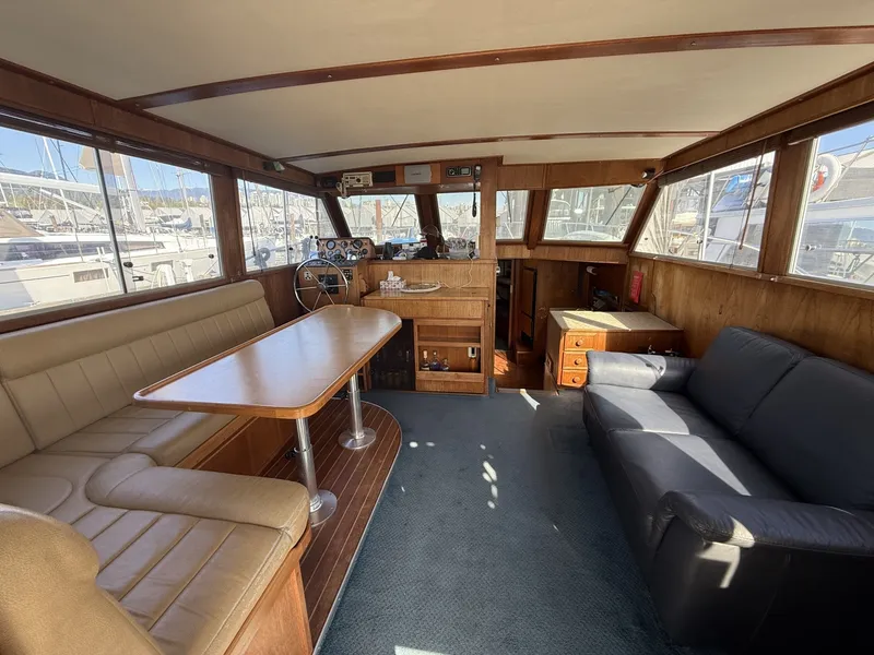 Slide: The Image of Uniflite 42 1981 - 6061606