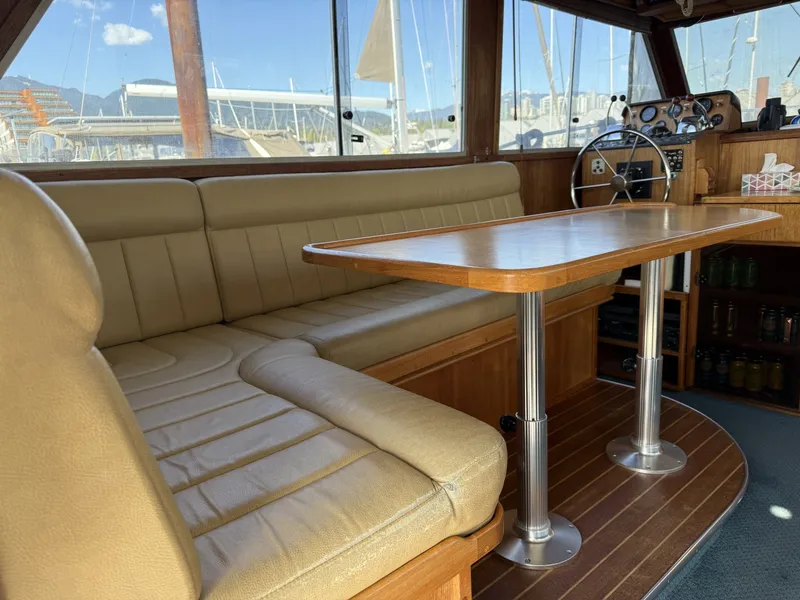 Slide: The Image of Uniflite 42 1981 - 6061604