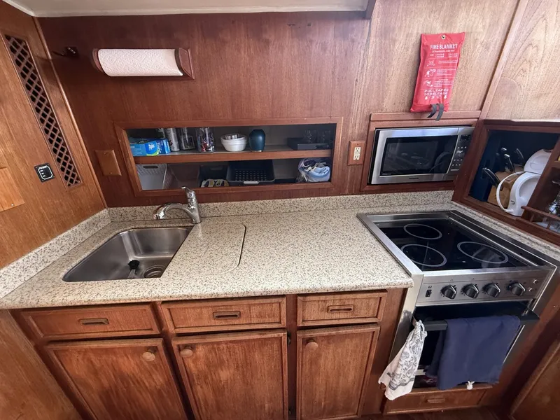 Slide: The Image of Uniflite 42 1981 - 6061615