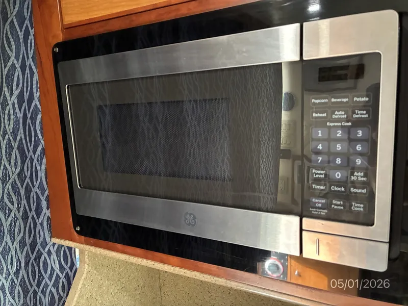 Slide: The Image of 34' Luhrs Galley - 6086393