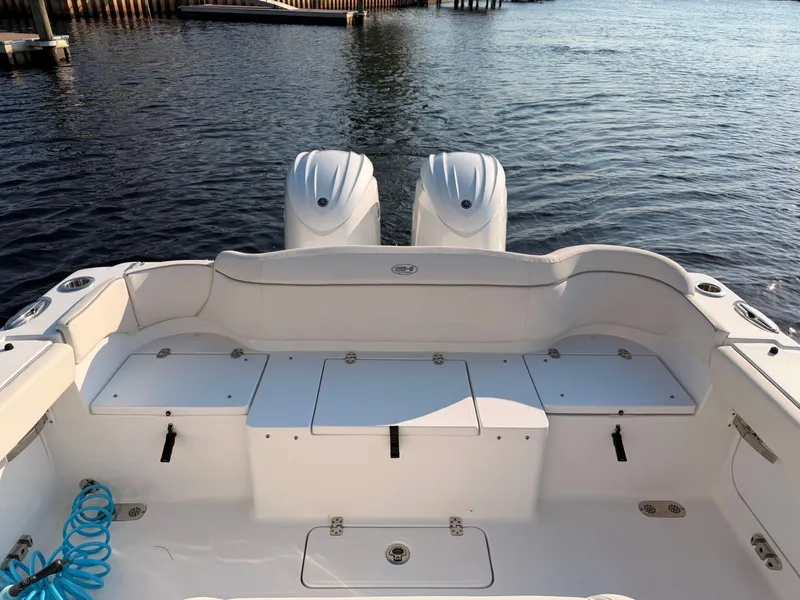 Slide: The Image of Sea Hunt SE 2024 - 6061873