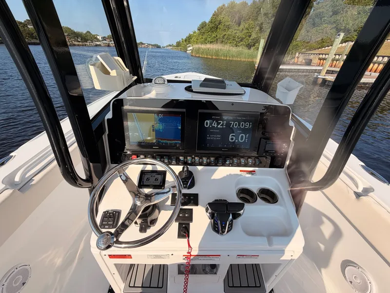 Slide: The Image of Sea Hunt SE 2024 - 6061876