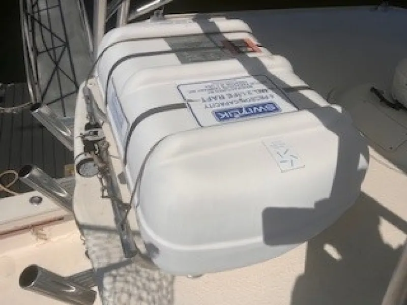 Slide: The Image of Life Raft - 6062087