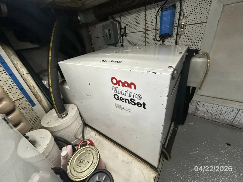 Slide: The Image of 49' DeFever 8 kW generator soundbox - 6061893