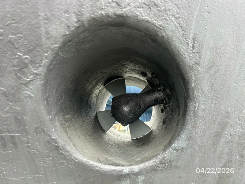 Slide: The Image of 49' DeFever bowthruster port - 6061908