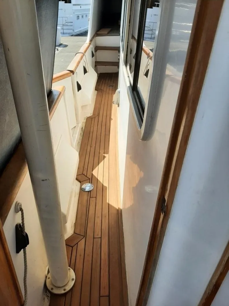 Slide: The Image of 49' DeFever port side deck3 - 6062488