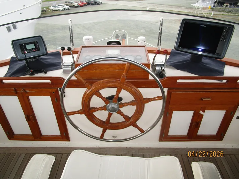 Slide: The Image of 49' DeFever flybridge helm2 - 6061979