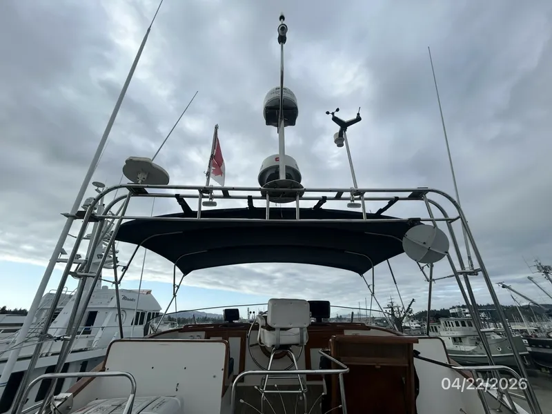 Slide: The Image of 49' DeFever Radar arch - 6062136