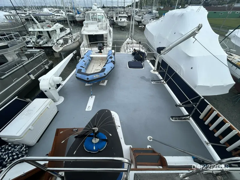 Slide: The Image of 49' DeFever boat deck aft - 6061905