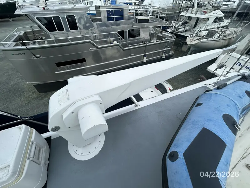Slide: The Image of 49' DeFever starboard davit - 6062146