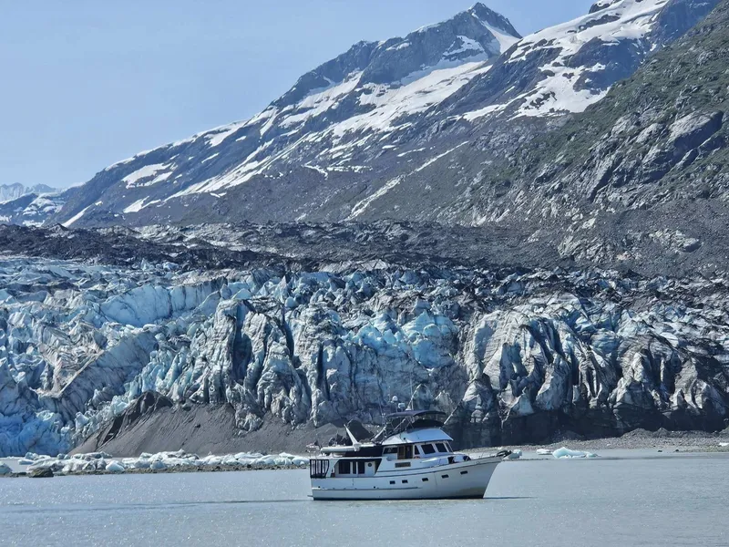 Slide: The Image of 49' DeFever starboard profile - 6062494