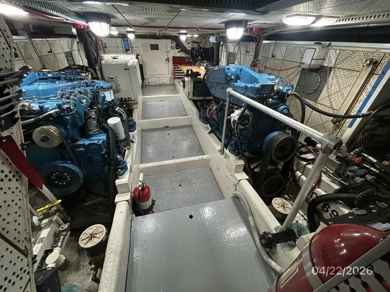 Slide: The Image of 49' DeFever engine room aft - 6061915