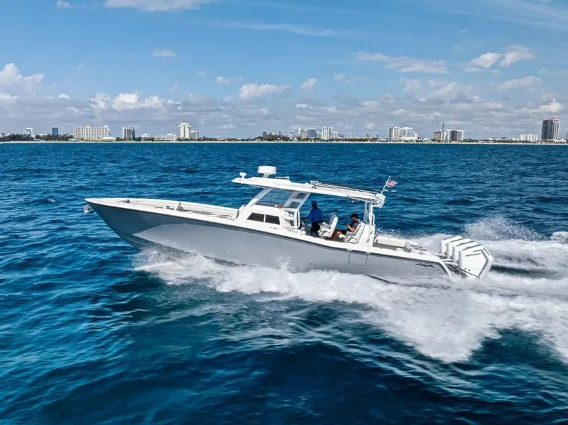 Slide: The Image of Invincible 43 Open Fishernam 2024 - 6062189