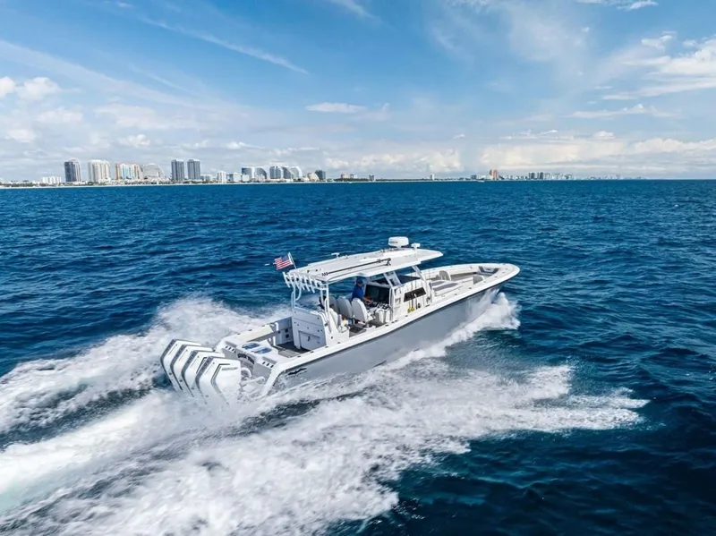 Slide: The Image of Invincible 43 Open Fishernam 2024 - 6062184