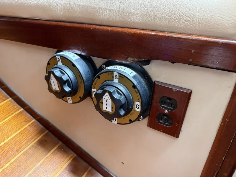 Slide: The Image of Allied XL-2 1981 - 6062939