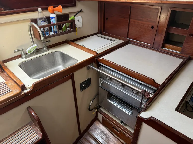 Slide: The Image of Allied XL-2 1981 - 6062954